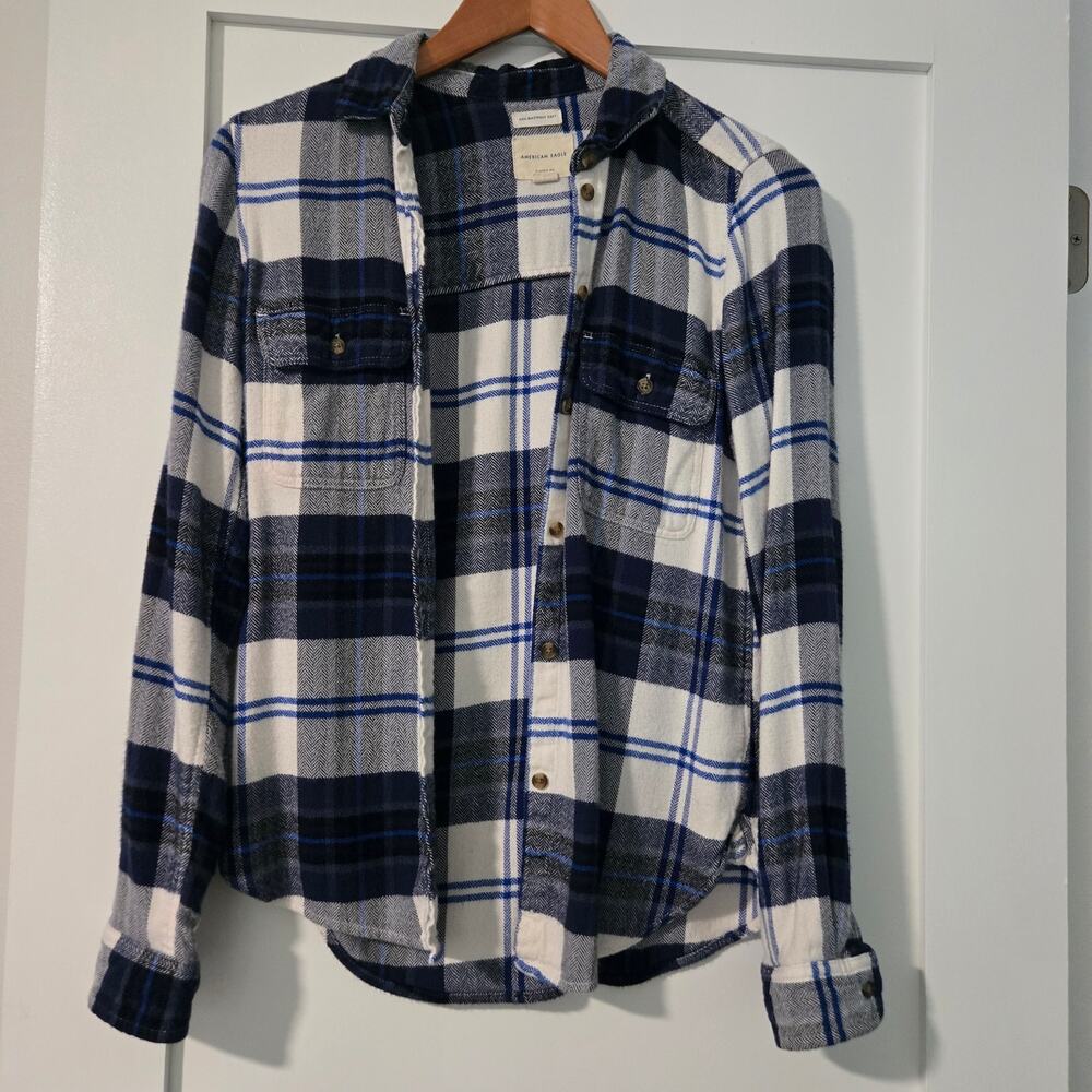 American Eagle Blue and White Plaid Ahh-mazingly Soft Classic-fit Flannel Shirt